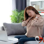 Menghindari Dampak Duduk Sangat Lama dengan Sofa Ergonomis